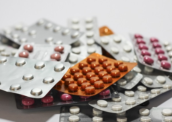 Lee más sobre el artículo Falta de fiscalización a laboratorios farmacéuticos extranjeros en Chile