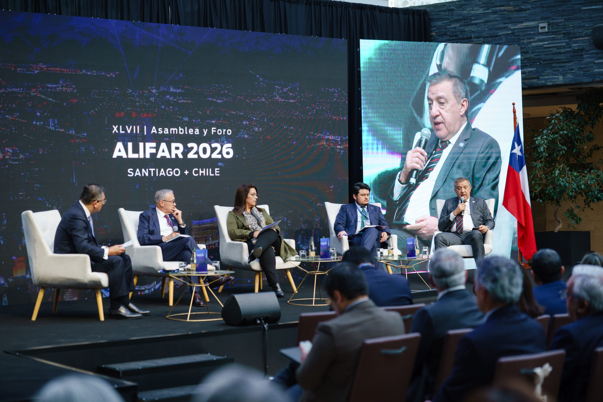 Foro ALIFAR 2026 impulsa consenso para fortalecer al ISP y avanzar hacia una regulación sanitaria más moderna